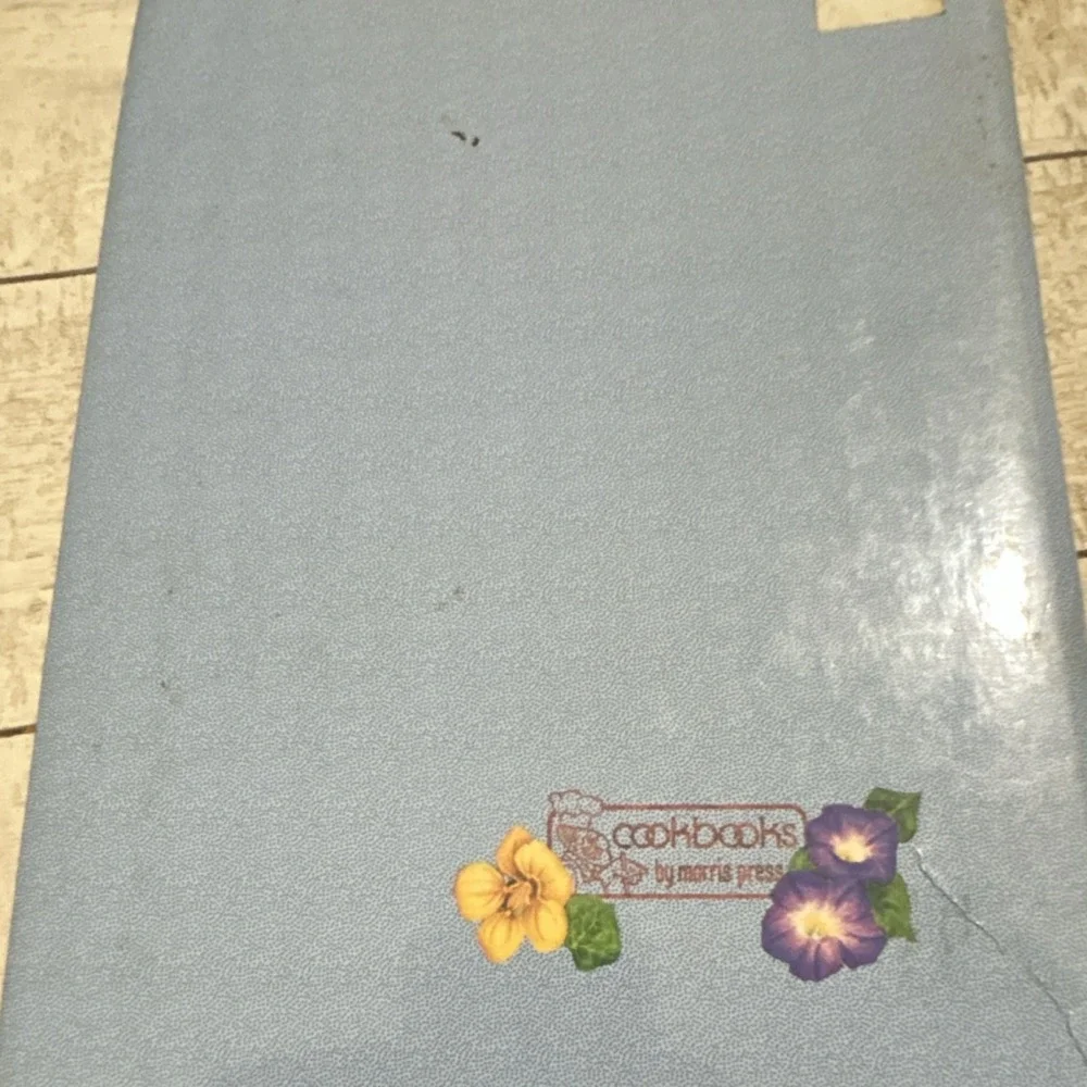 Cooking‎ Up Traditions Cookbook Morris Press Sunshine Seed Company Floral Binder